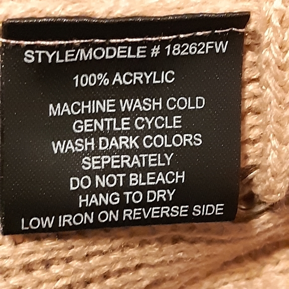 Womans Urbanology Sweater, knitted peachy Brown Color, Size XL, Side Details, - Picture 8 of 14